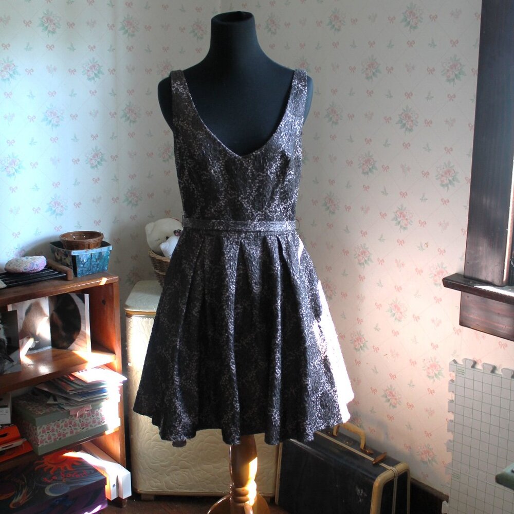 ABS Allen Schwartz Metallic Lace Party Dress, 8